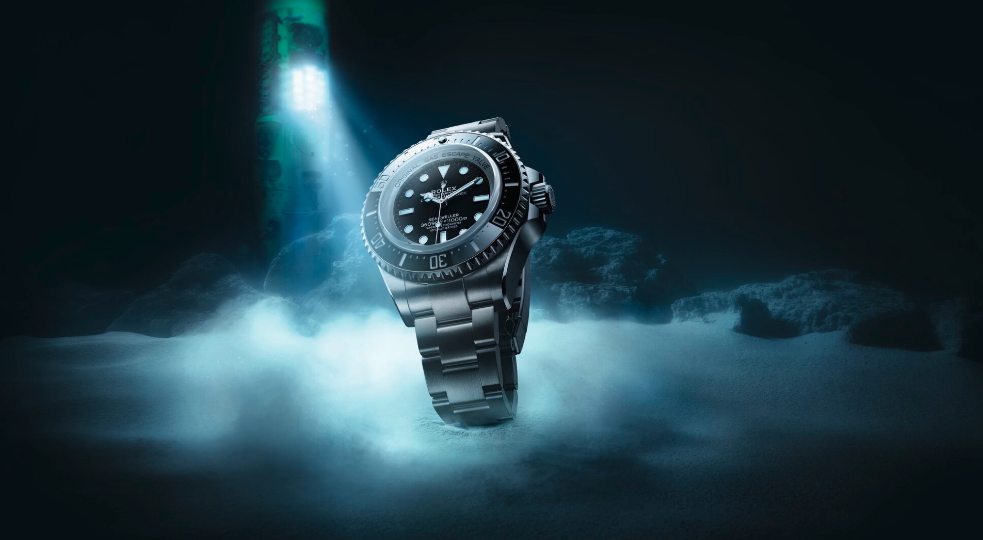 Rolex-Deepsea-M126067-0001_2209Jva_002_Portrait Rolex Sea-Dweller - Hung Cheong Jewellery & Watch