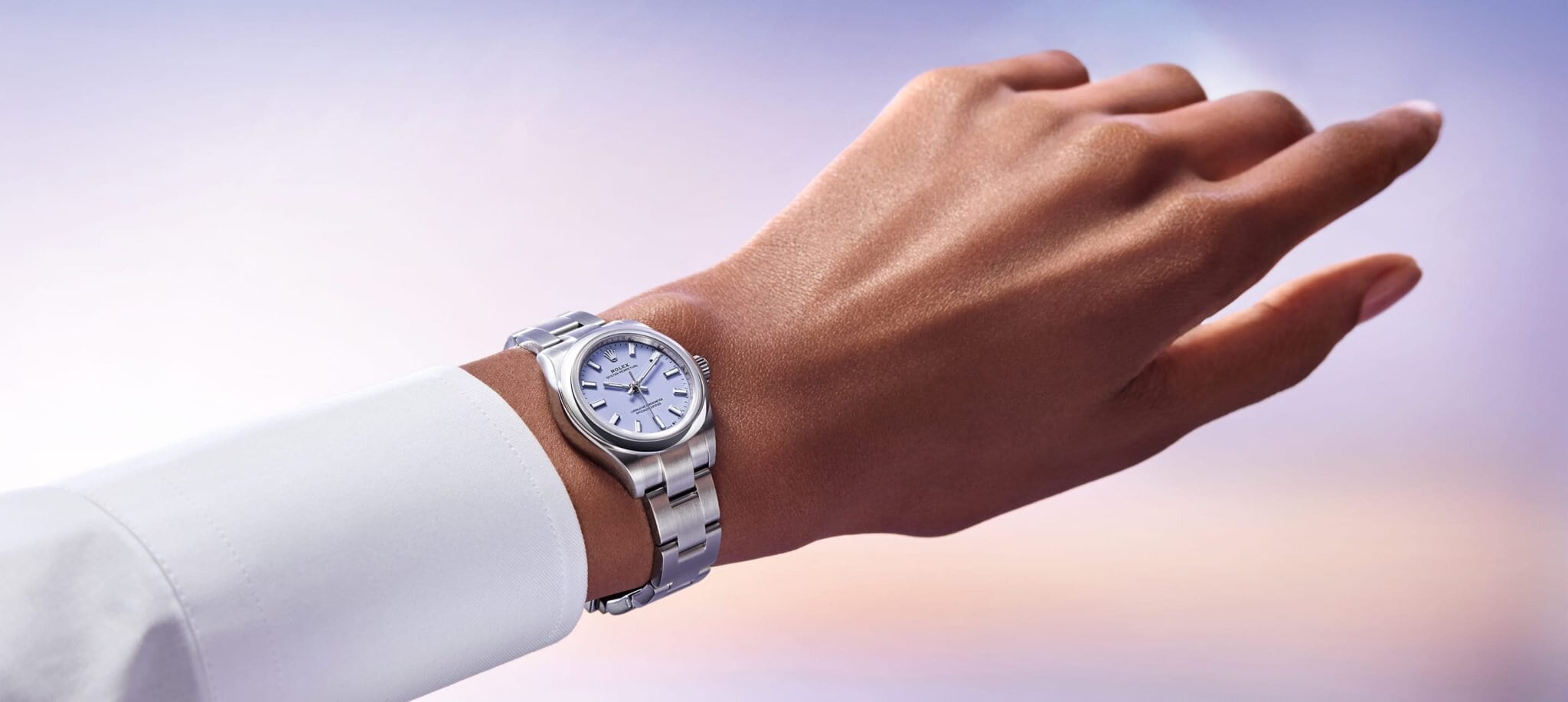 Rolex-New-Watches-2025-Oyster-Perpetual-Ambiance_M276200-0008_2501Ad_001-Portrait Rolex Cosmograph Daytona - Hung Cheong Jewellery & Watch