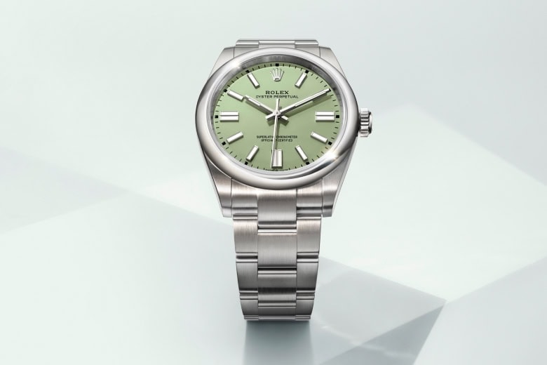 Rolex-Oyster-Perpetual-Cover-M134300-0006_2503Stojan_001-Portrait Rolex Oyster Perpetual - Hung Cheong Jewellery & Watch