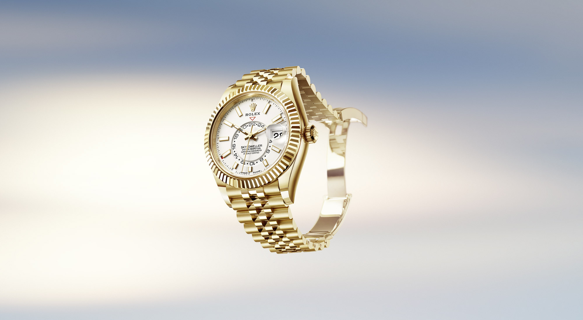 Rolex-Sky-Dweller-M336938-0006_2401Jva_001_Rvb-Portrait Rolex Sky-Dweller - Hung Cheong Jewellery & Watch