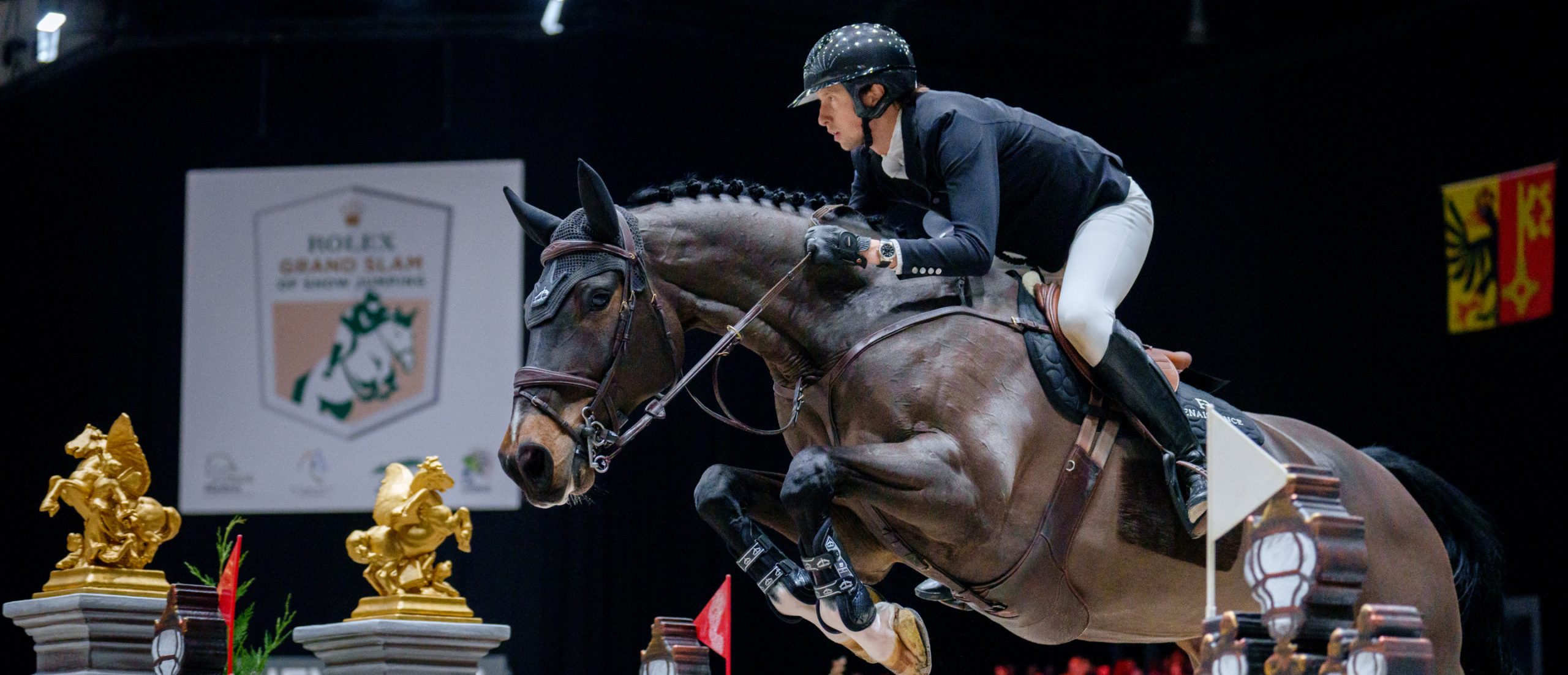 Rolex_Chg_2412Tl_053_Rgb-Mobile Rolex Grand Slam of Show Jumping - Swee Cheong Watch